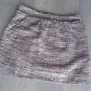 Small size 4 gap pocket skirt